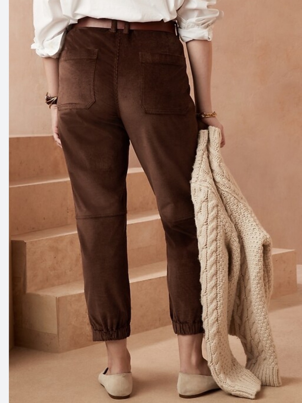 SLIM CORDUROY PANT joggers banana republic 2 NWOT - Picture 1 of 5